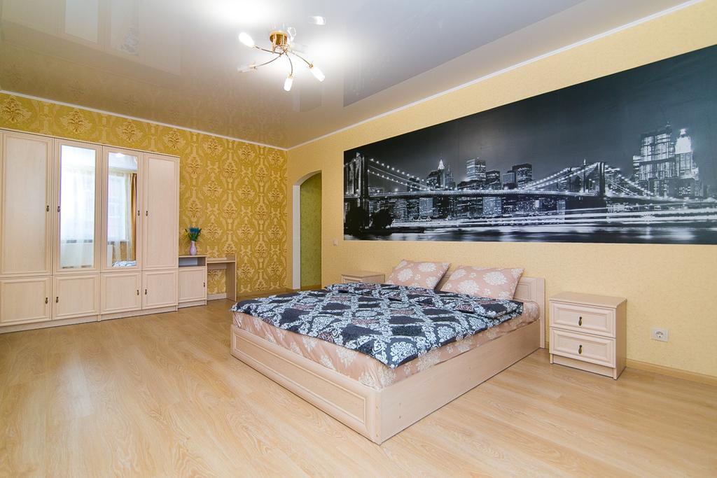 Vip Apartment On Novomestenskaya Суми Екстериор снимка